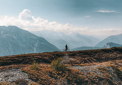 Mountainbike-Tour mit Shuttle und Guide in der Schweiz