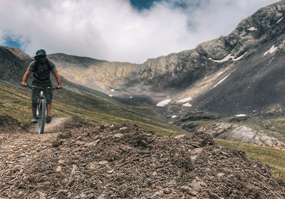 Aventure VTT enduro dans le Caucase Géorgien