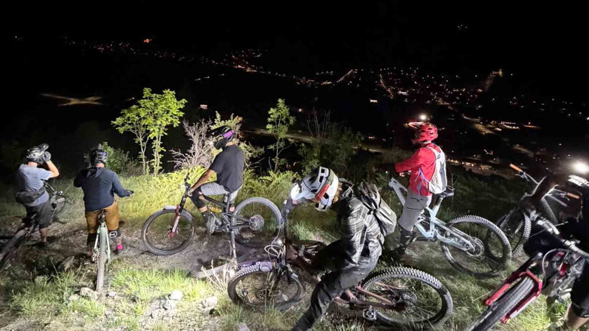 Night MTB shuttles - Fullmoon shuttles Exoride