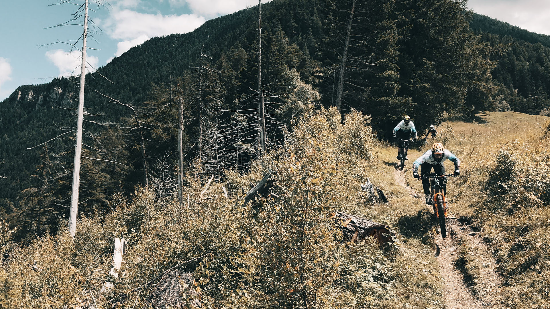 Navettes enduro en Haut-Valais