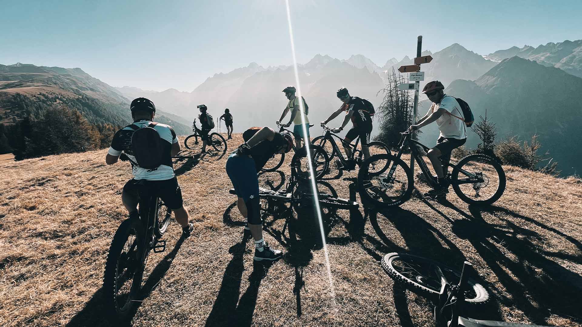 E-Bike-Tour 2/4 im Entremont-Tal: 47 km gegenüber dem Mont Blanc, ohne Risiko