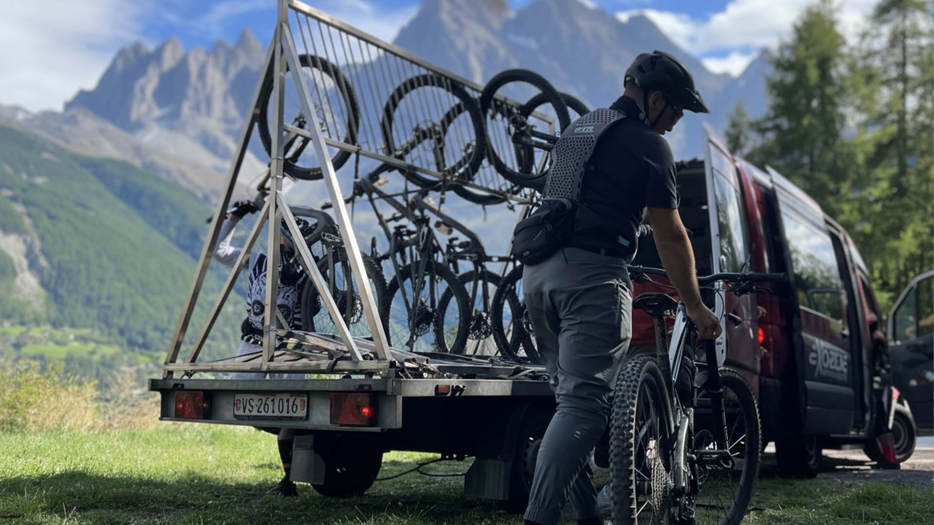MTB shuttles in the swiss Alps