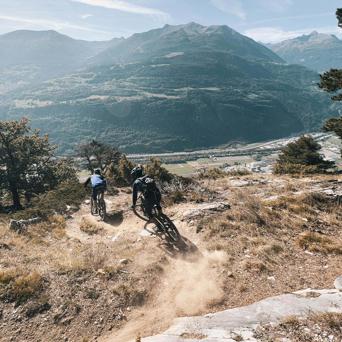 2401-shuttles-vtt-enduro-haut-valais-04