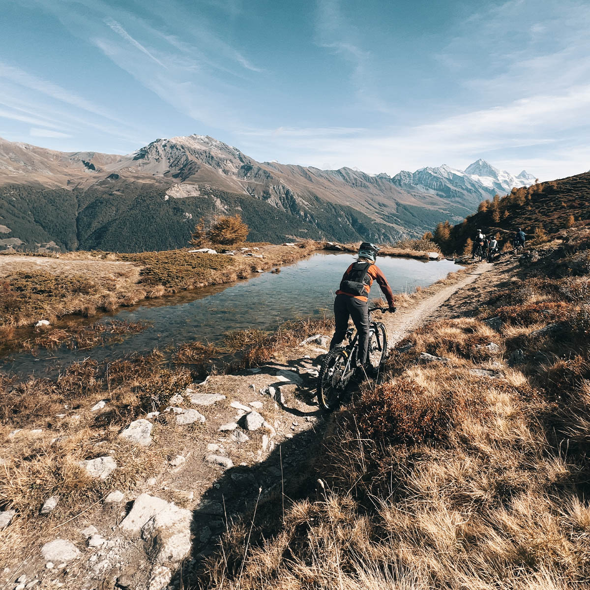 2401-shuttles-vtt-enduro-valais-central-02