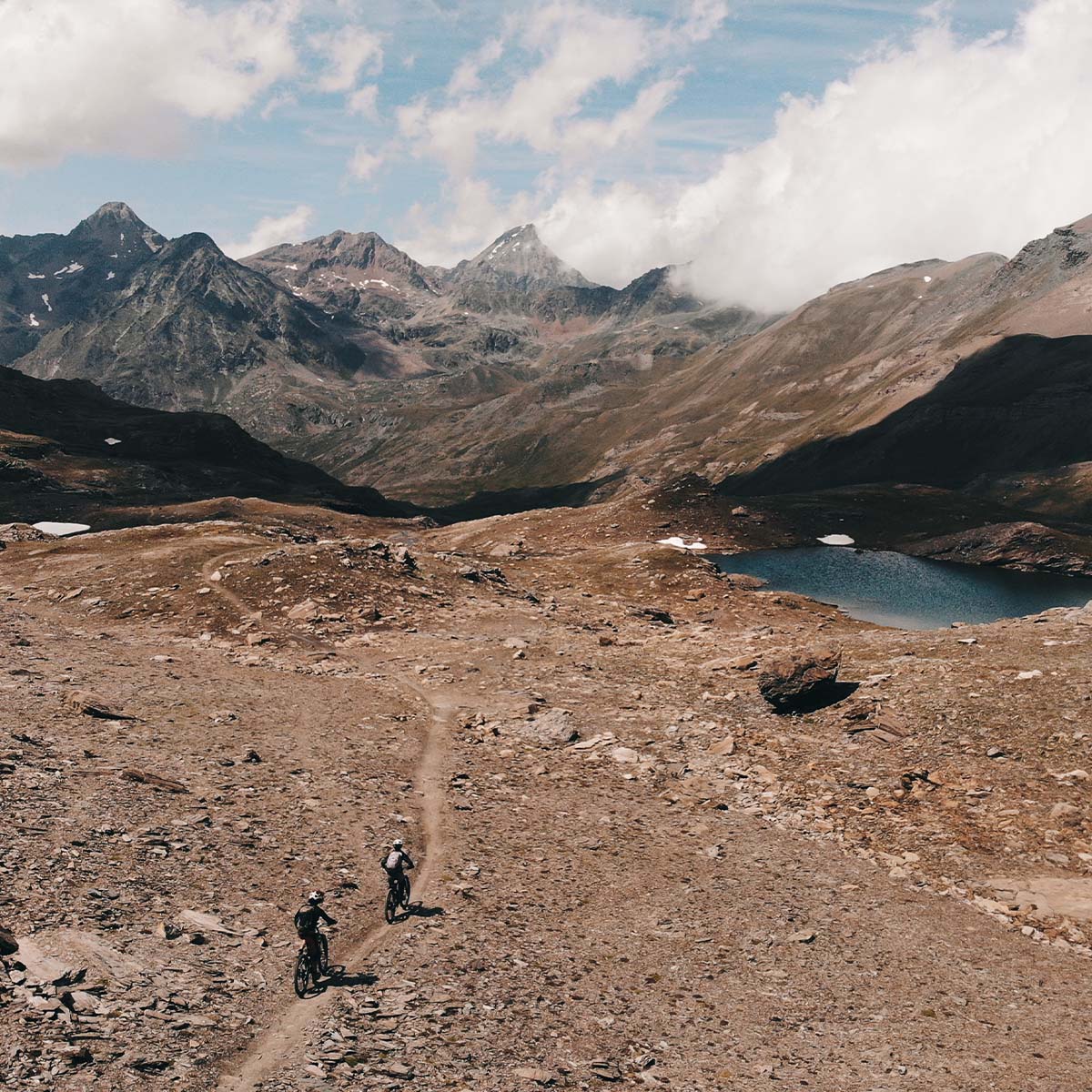 2401-navette-vtt-enduro-valais-04