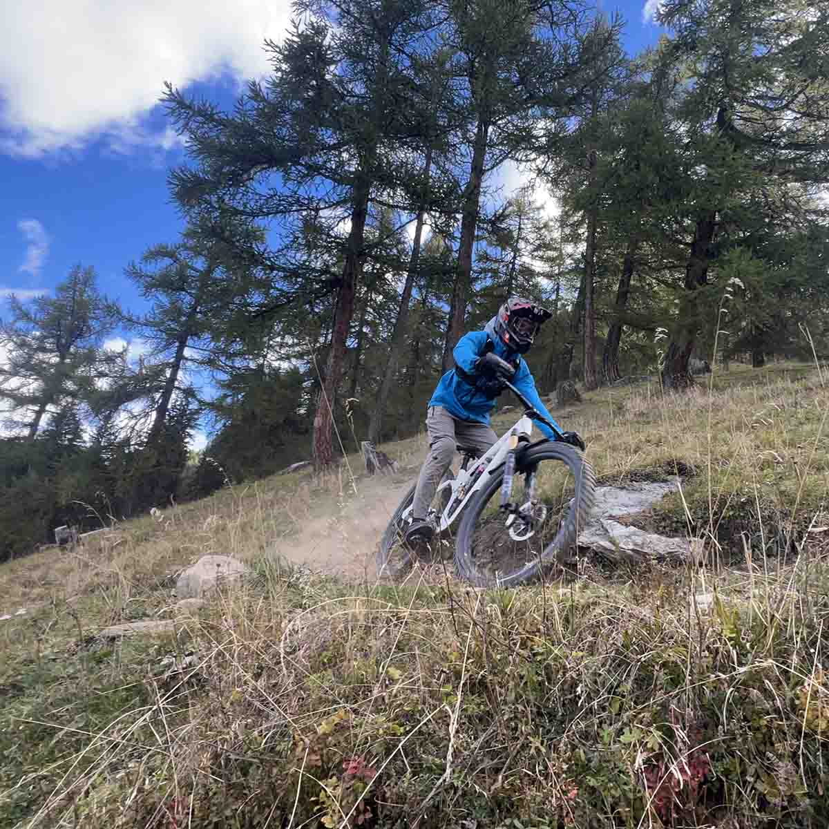 shuttles-vtt-enduro-suisse-13