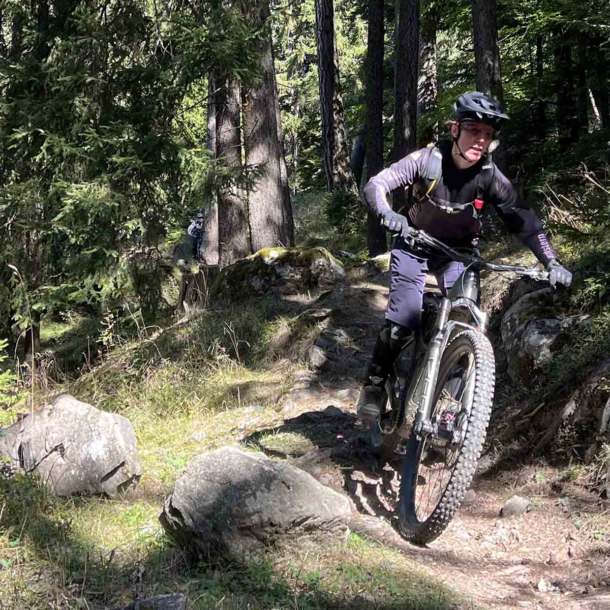 shuttles-vtt-enduro-suisse-15