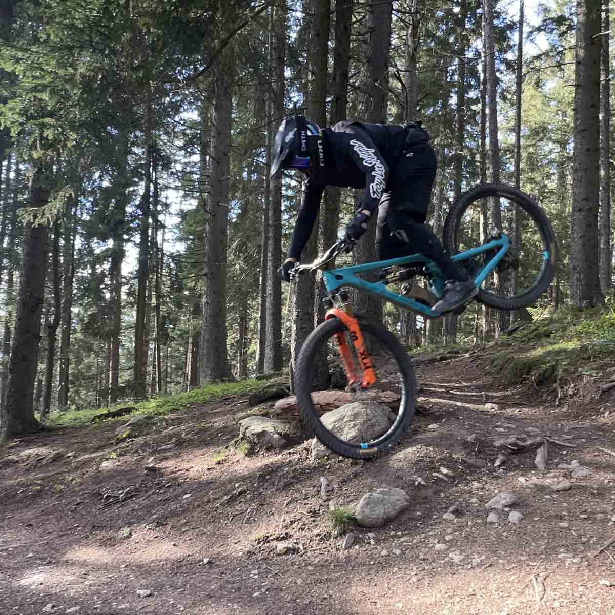 shuttles-vtt-enduro-suisse-35