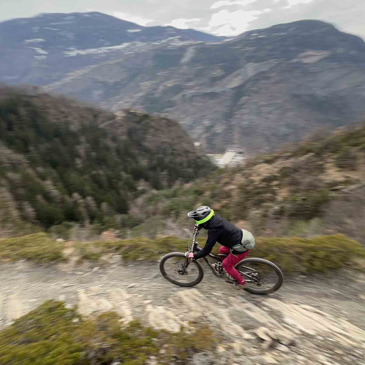 shuttles-vtt-enduro-suisse-41