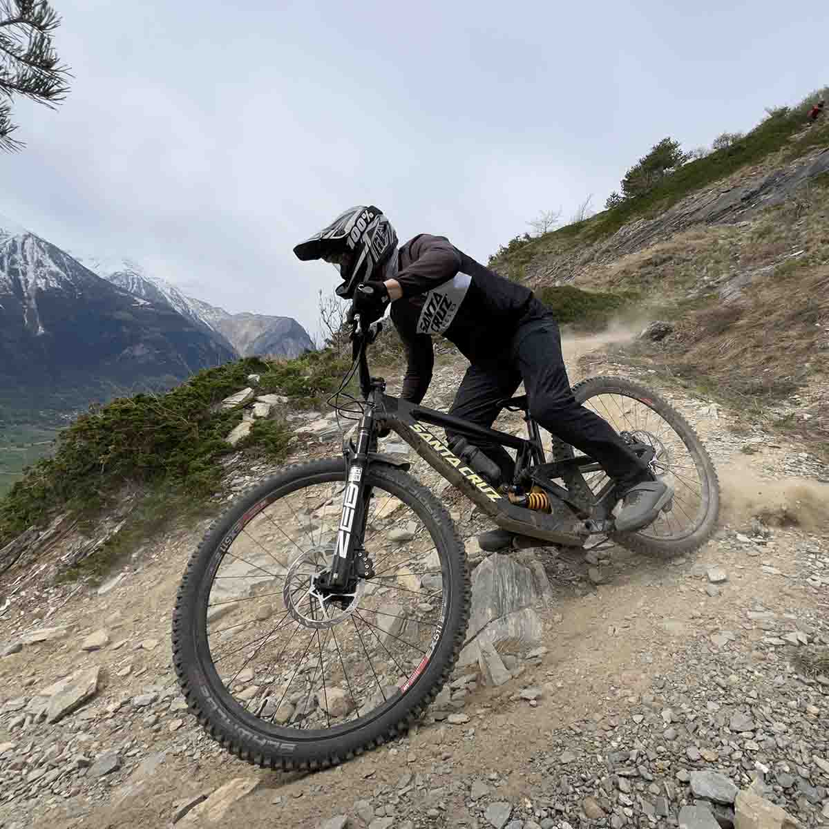 shuttles-vtt-enduro-suisse-42