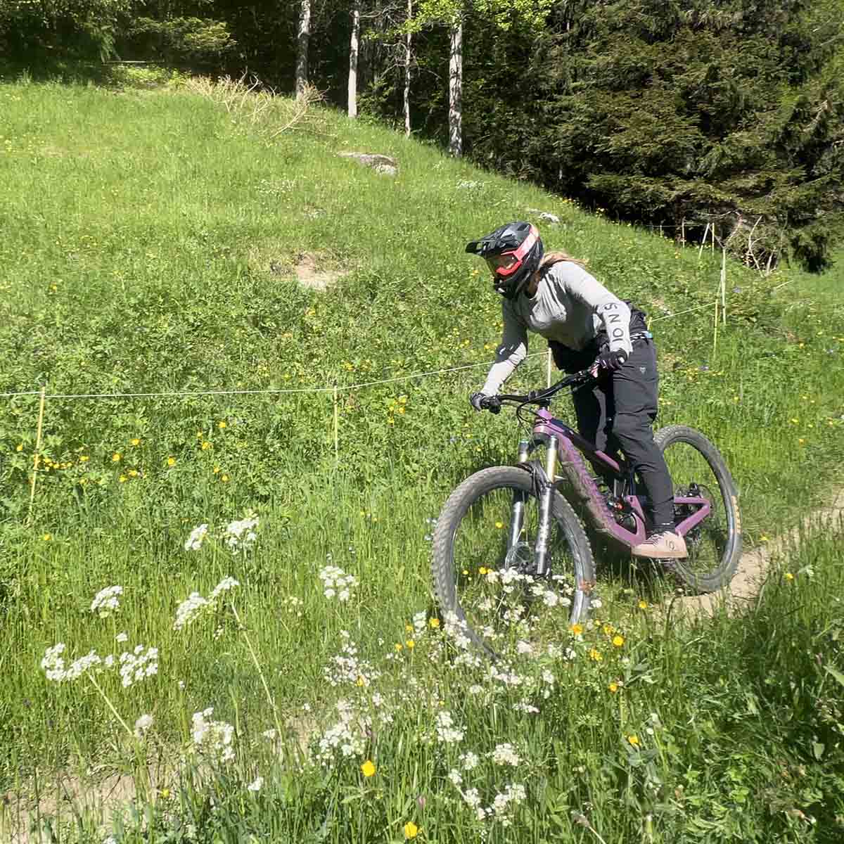 shuttles-vtt-enduro-suisse-50