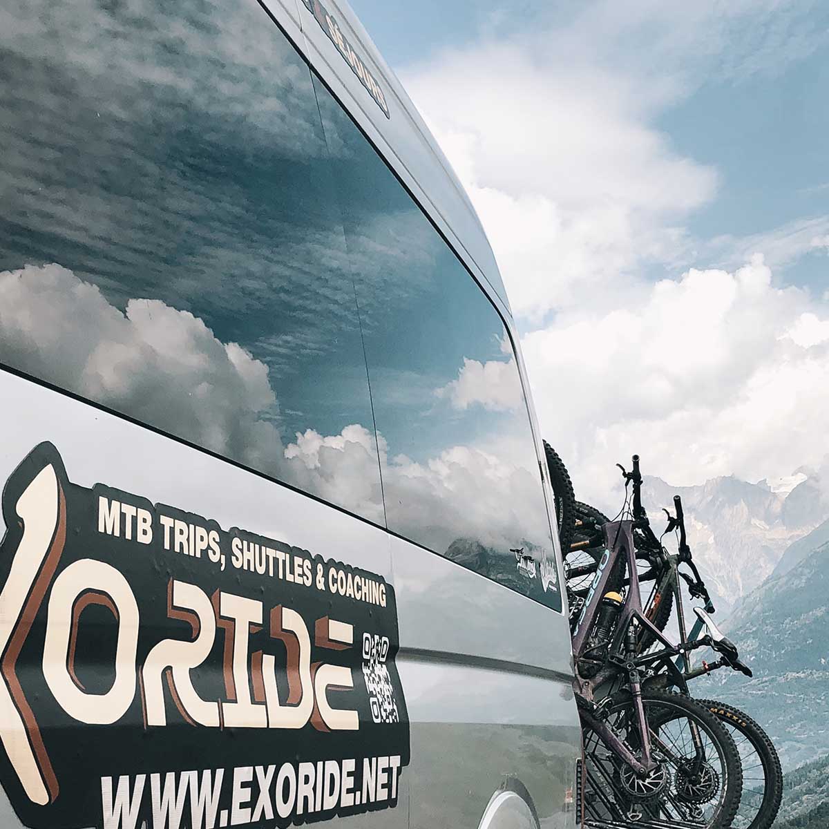 2405-mountainbike-enduro-shuttles-swiss-alps-valais