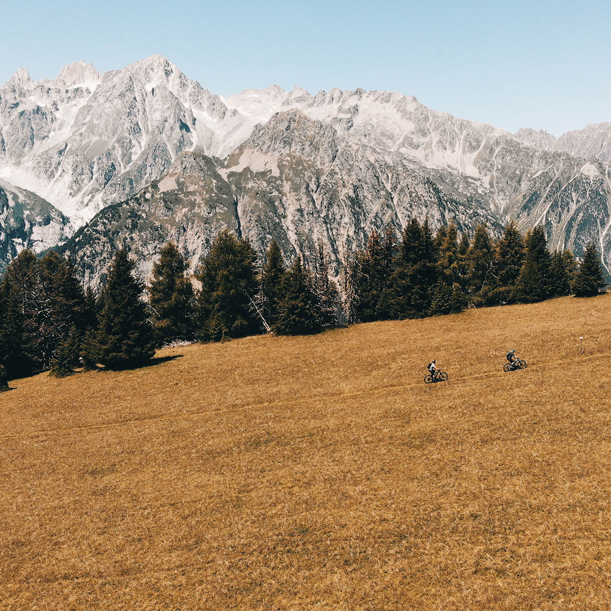 2401-teambuilding-ebike-suisse-romande-10