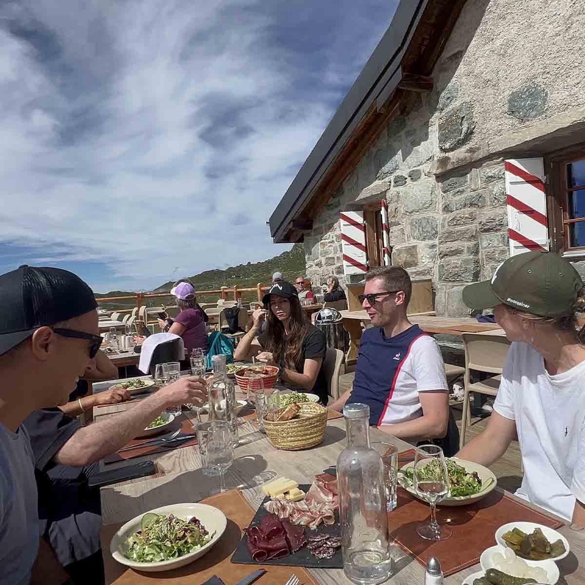 2606-teambuilding-vtt-electrique-valais