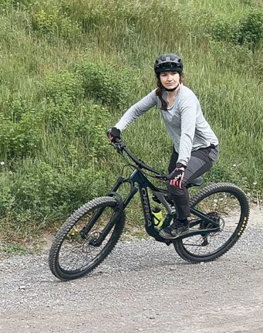 MTB coaching with a professional instructor in Switzerland