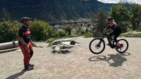 MTB coaching with a professional instructor in Switzerland