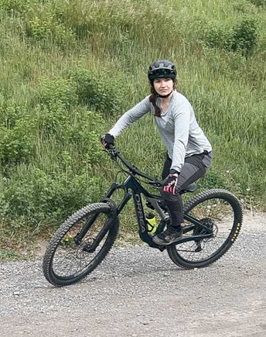 MTB coaching with a professional instructor in Switzerland