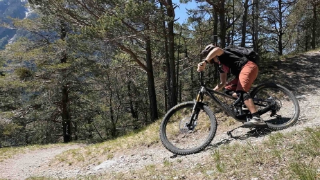 Navettes enduro en Valais