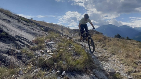 Navettes enduro en Haut-Valais