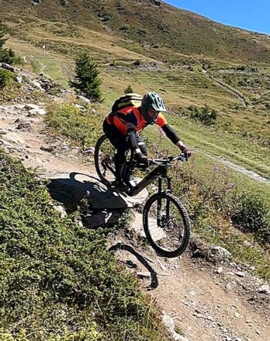 MTB coaching with a professional instructor in Switzerland