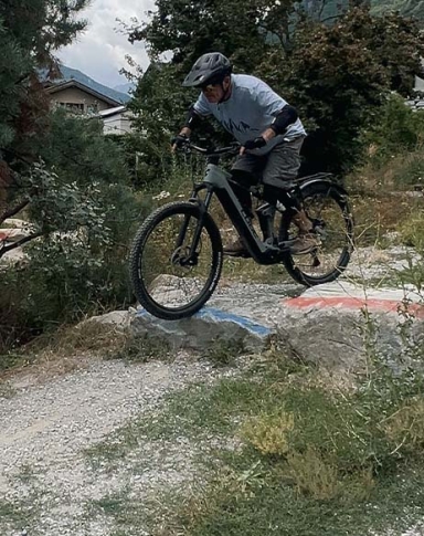 MTB coaching with a professional instructor in Switzerland